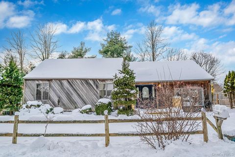 47 Georgia Street East Northport NY 11731