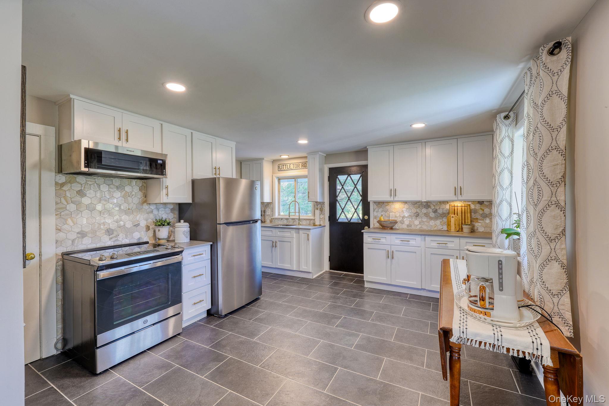 460 County Highway 1