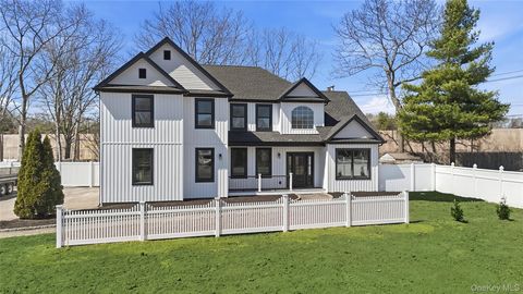 Photo of 112 S Hillside Avenue, Nesconset, NY 11767 (MLS # 982965)