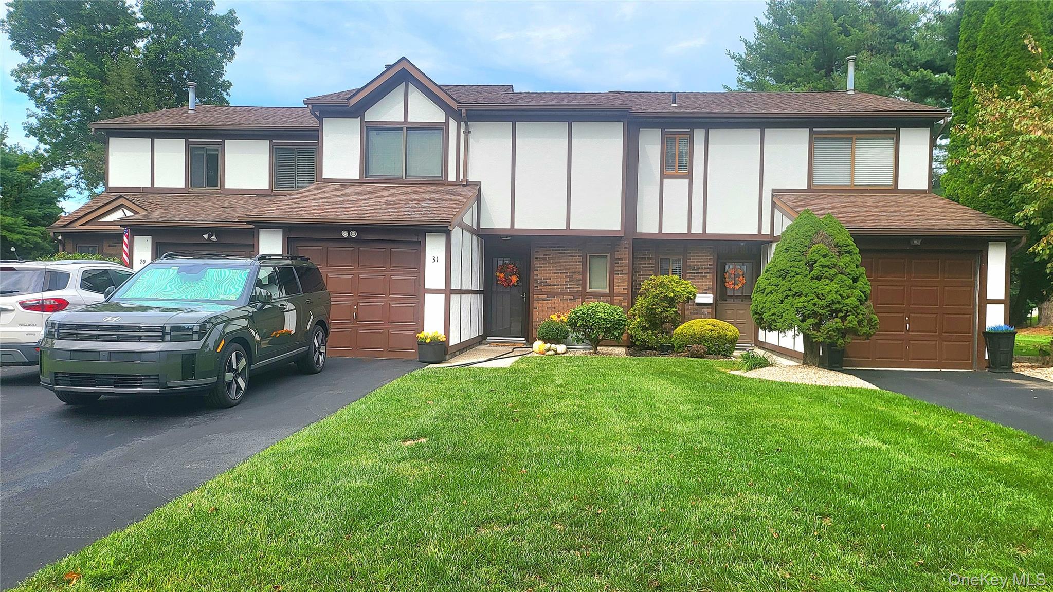 33 Amber Court