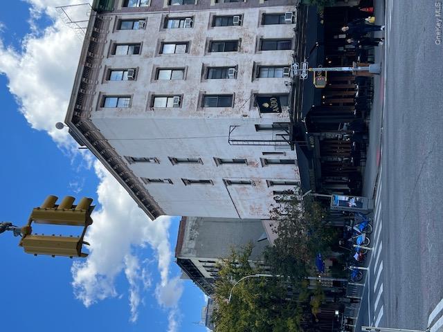 468 W 47th Street