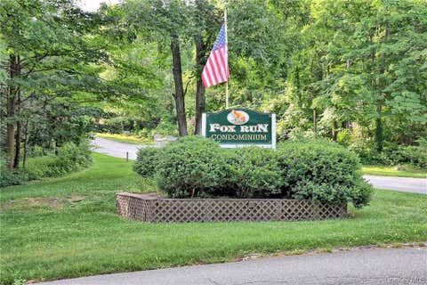 Condo For Sale - 215 Fox Run Lane<br/> Carmel, NY 10512