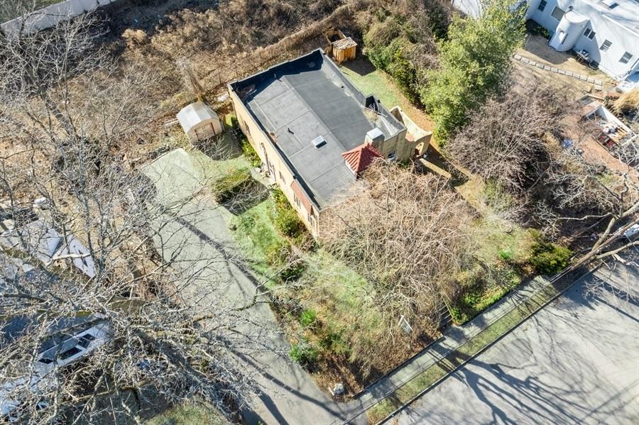10 Saint James Place, Glen Cove, New York image 13