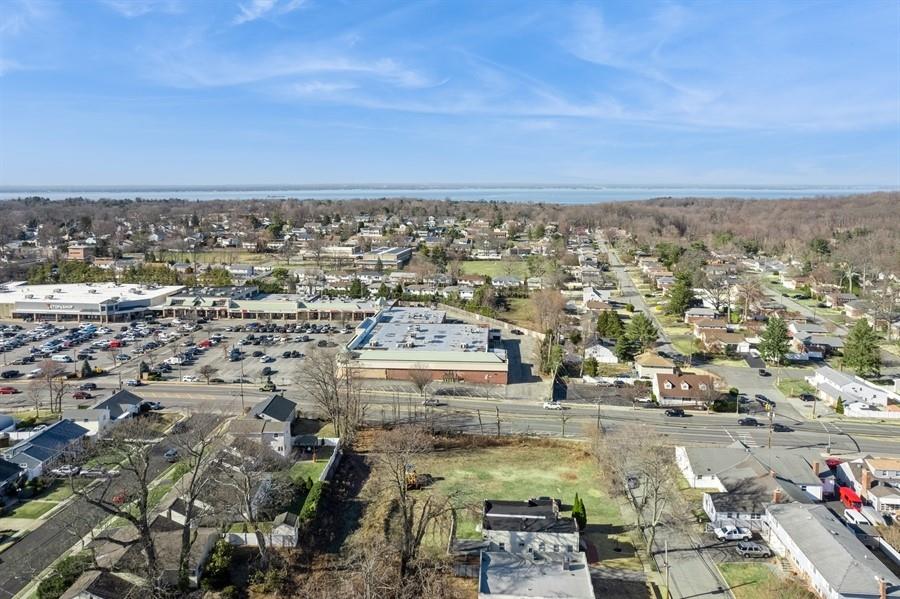 10 Saint James Place, Glen Cove, New York image 22