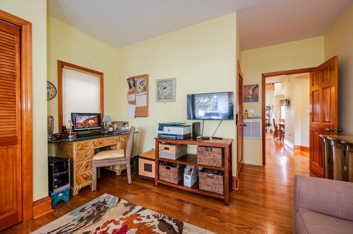 991 W Park Avenue, Long Beach, New York image 14