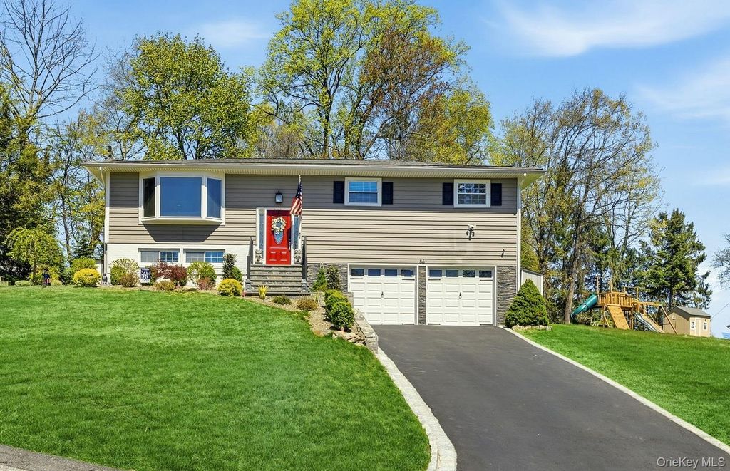 Photo of 56 Tanager Road, Mahopac, NY 10541 (MLS # 996171)