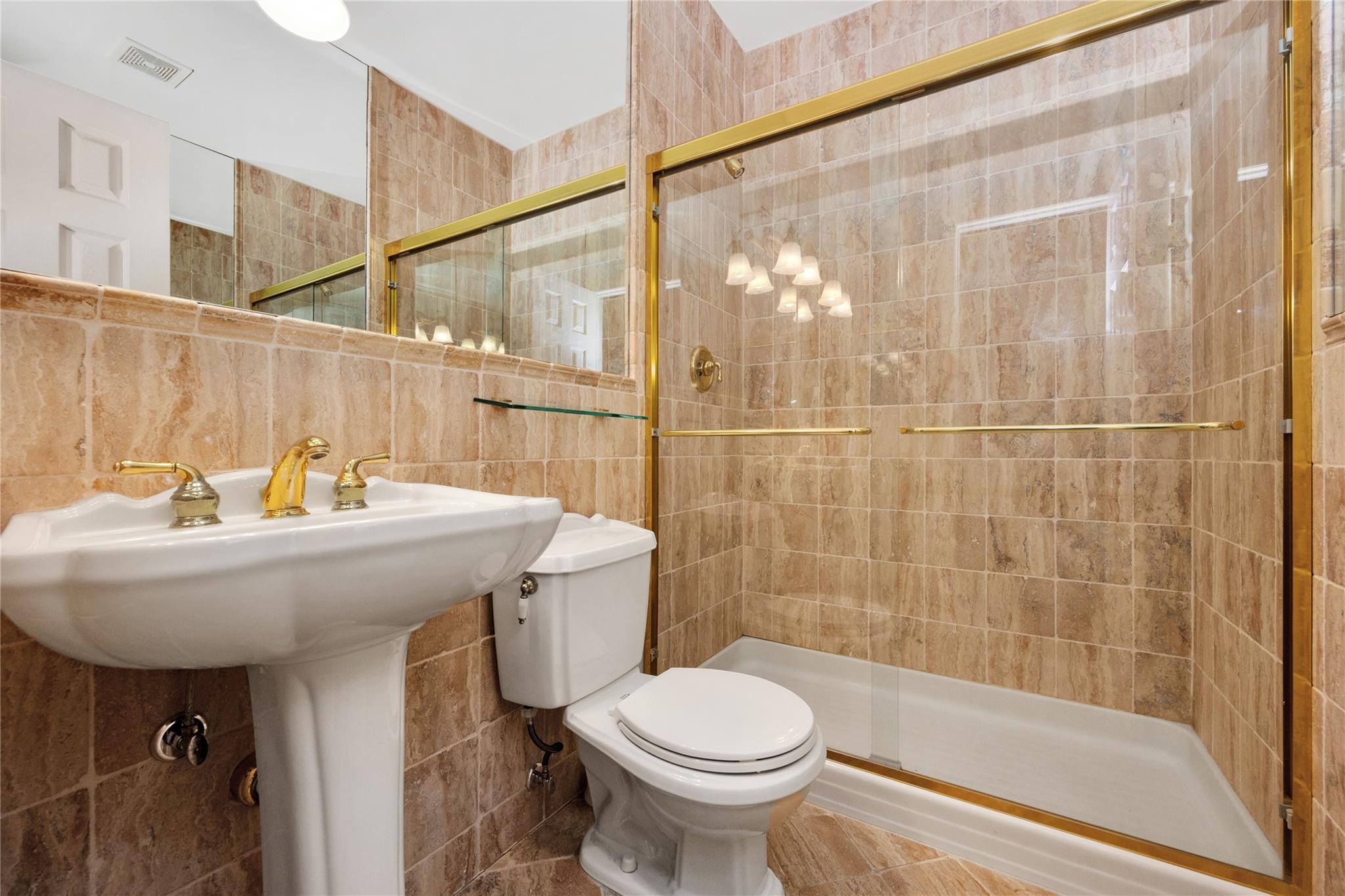 56 Avery Court, Nesconset, New York image 18