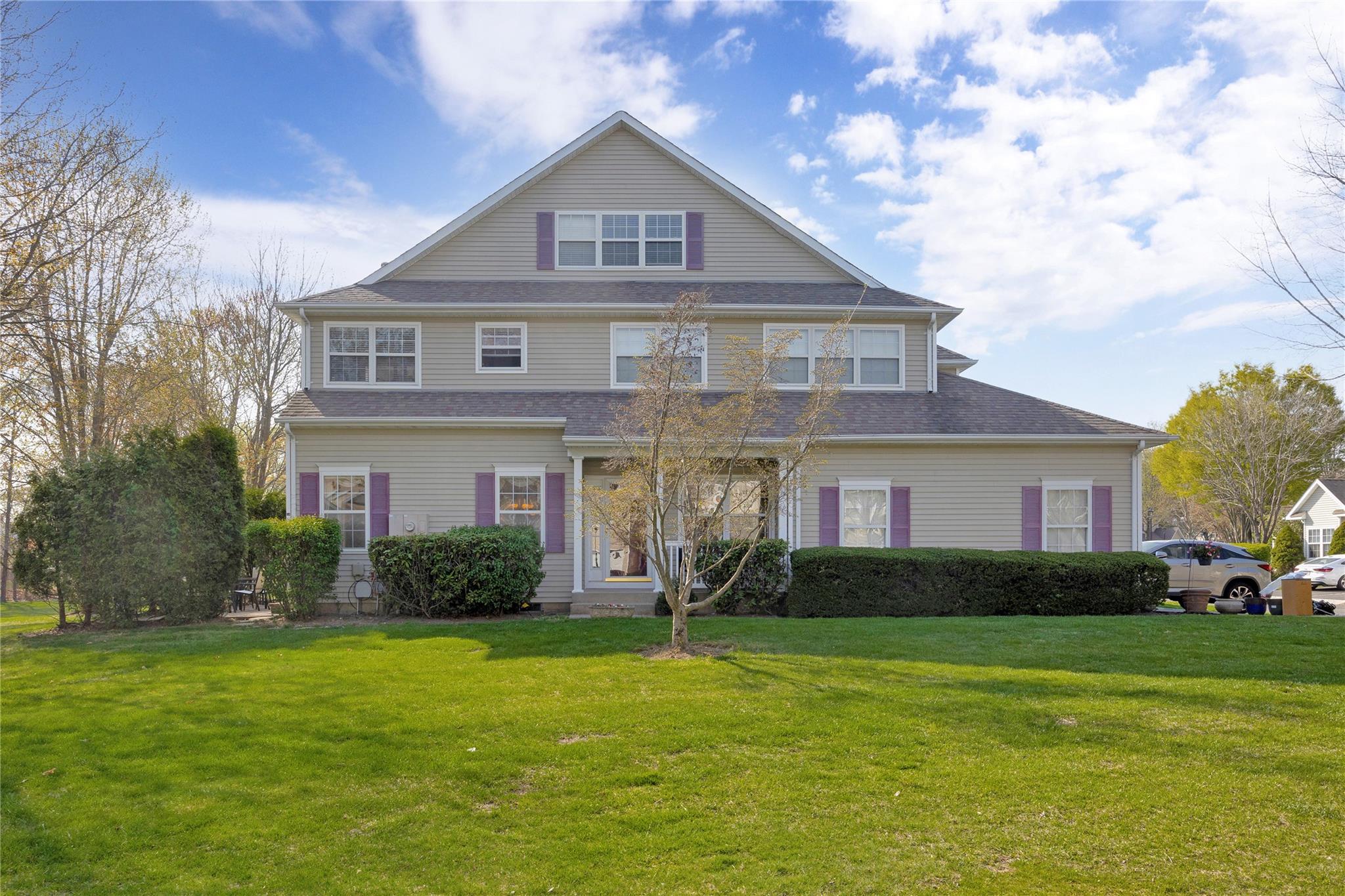 56 Avery Court, Nesconset, New York image 3