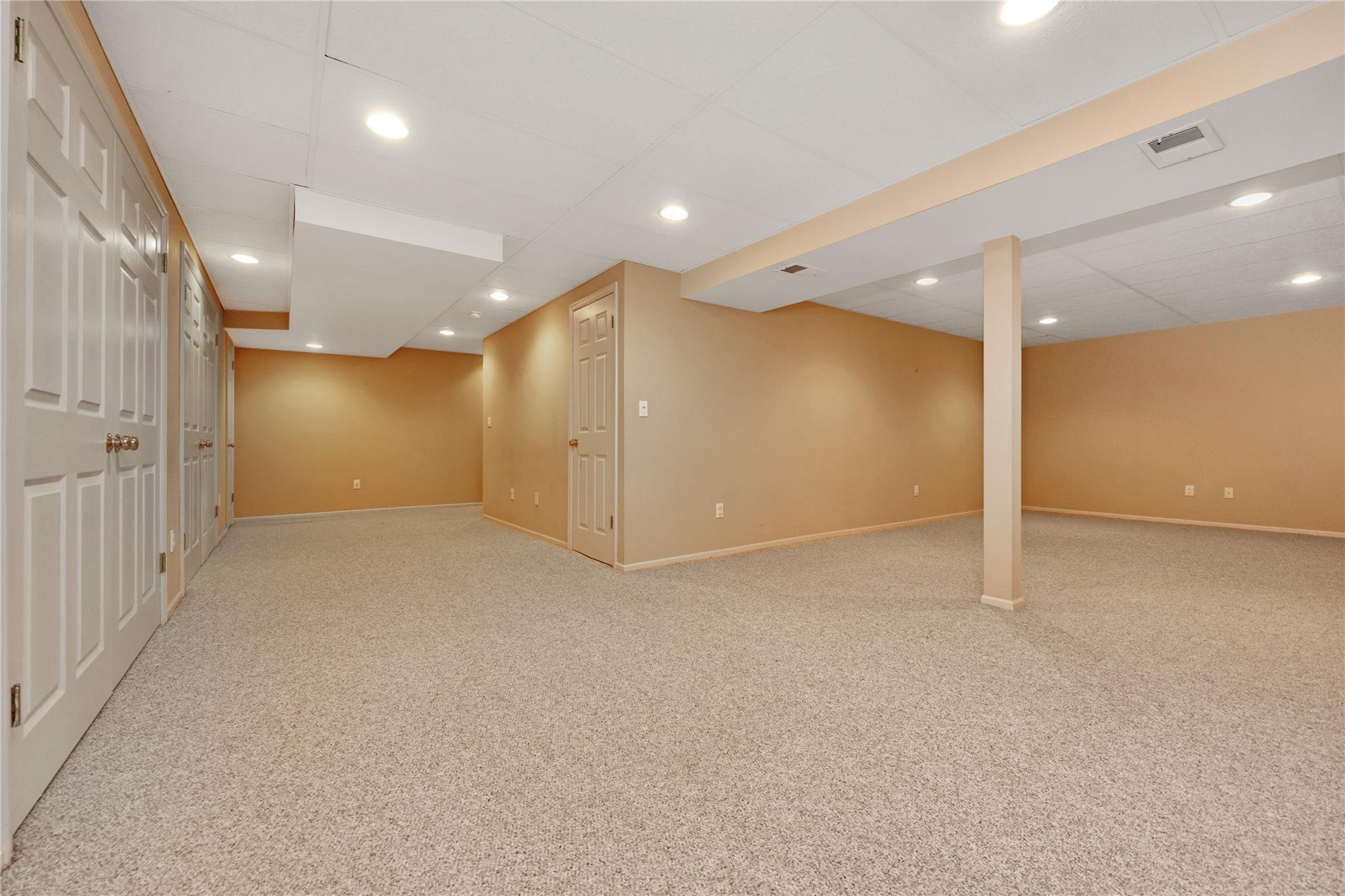 56 Avery Court, Nesconset, New York image 19