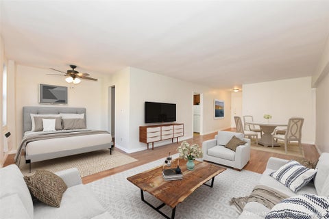 Homes For Sale - 4 Birchwood Court #2P<br/> Mineola, NY 11501