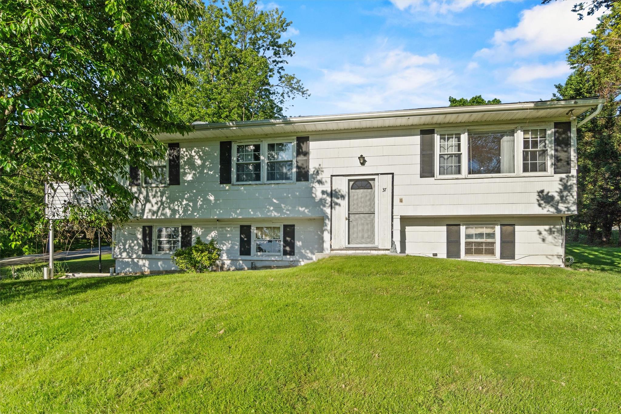 37 Lakeview Road, Carmel, New York image 6