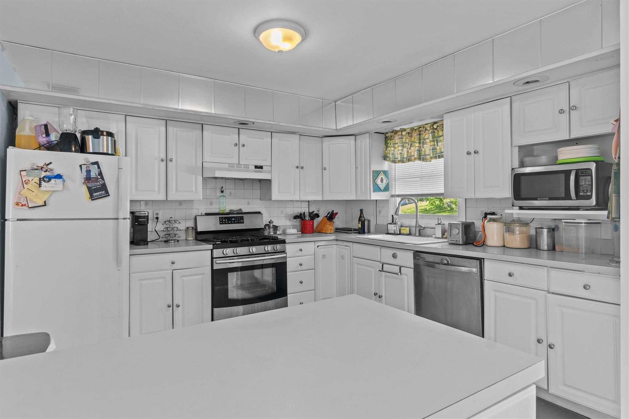 37 Lakeview Road, Carmel, New York image 16