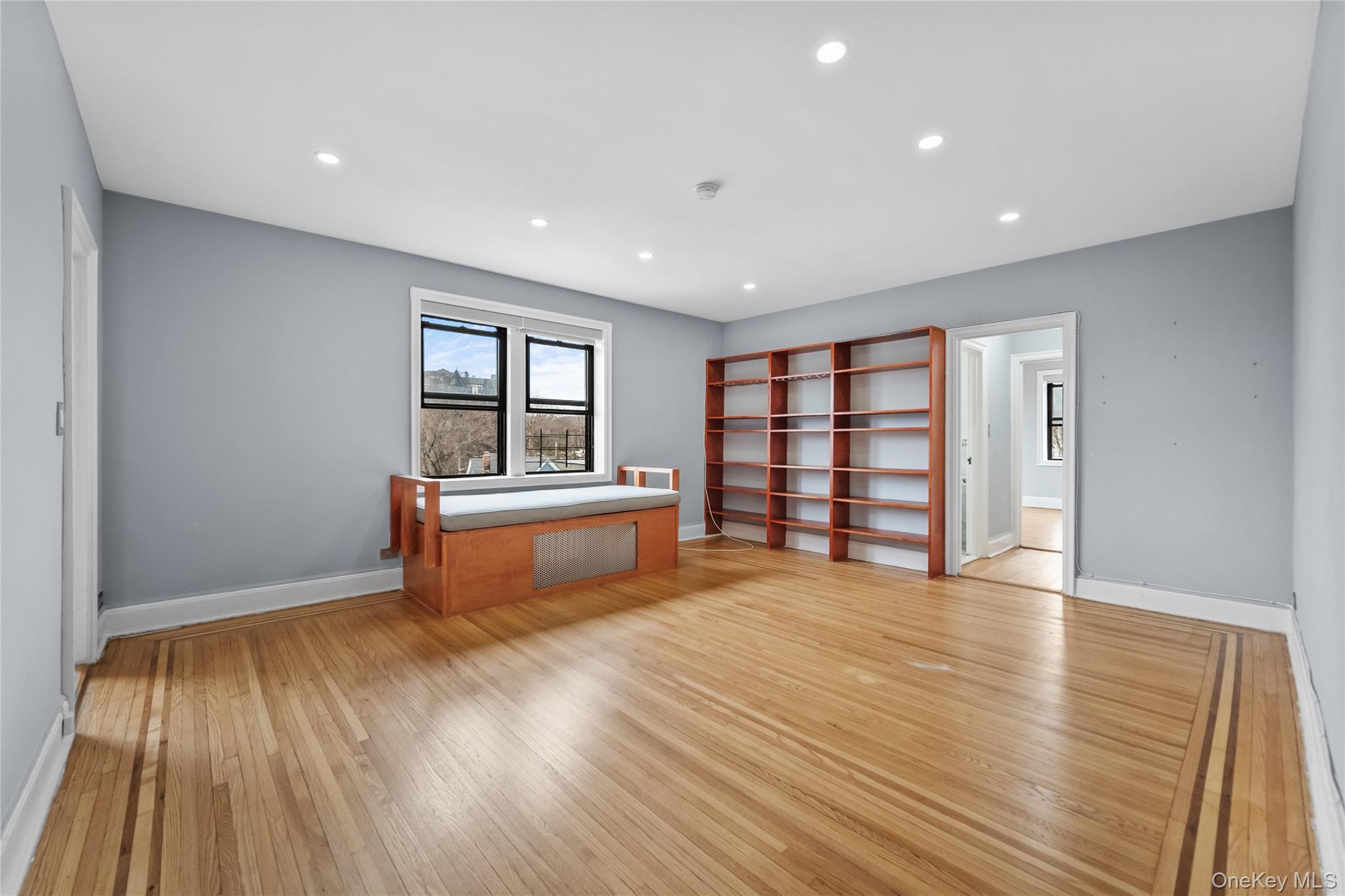 475 Bronx River Road 6C