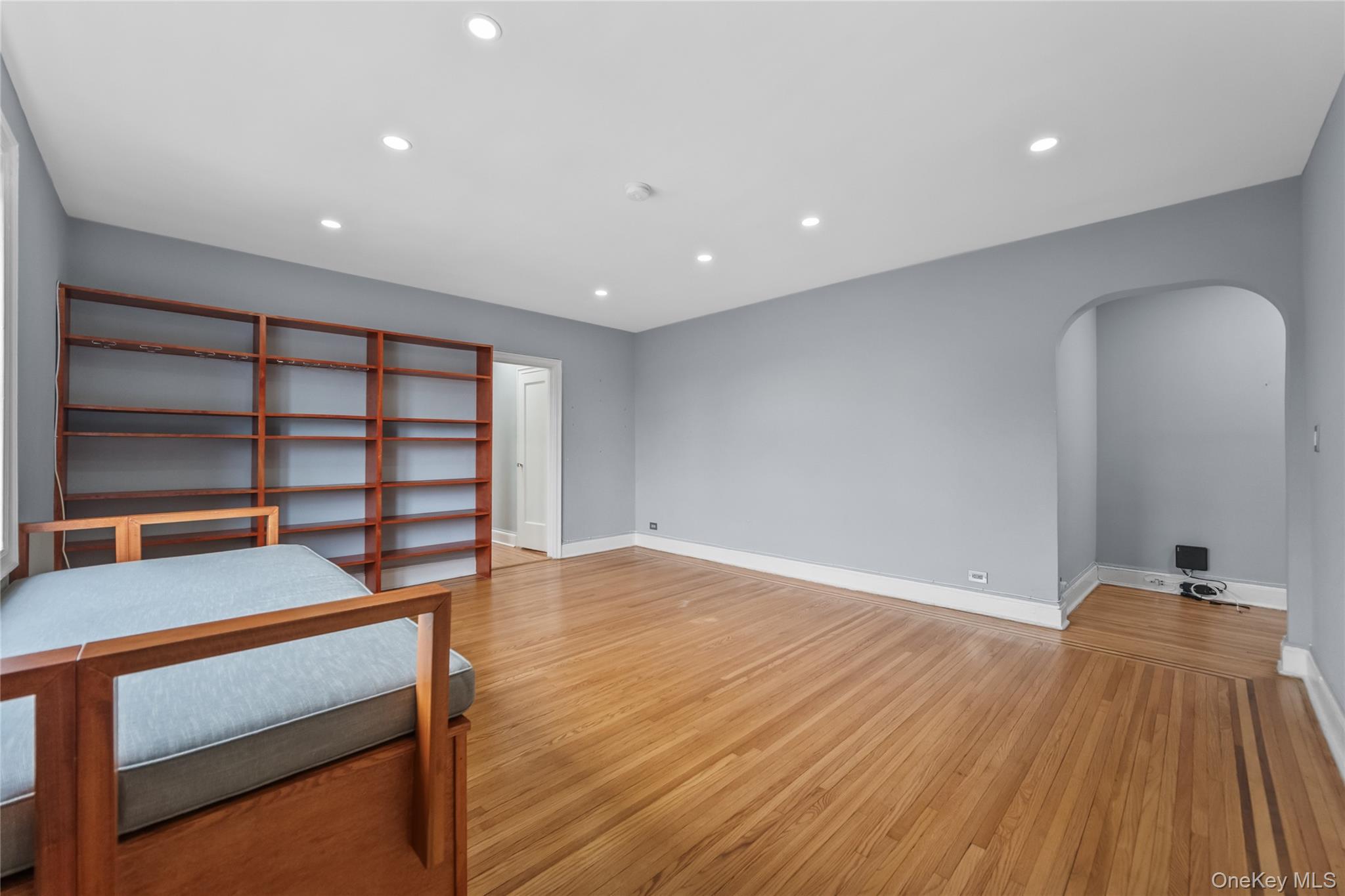 475 Bronx River Road 6C