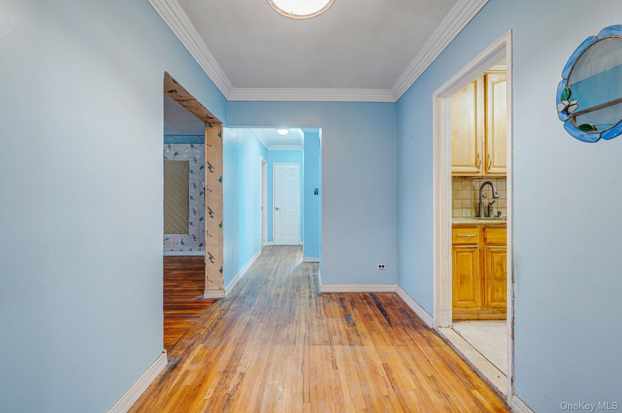 2552 E 7 Street 1H