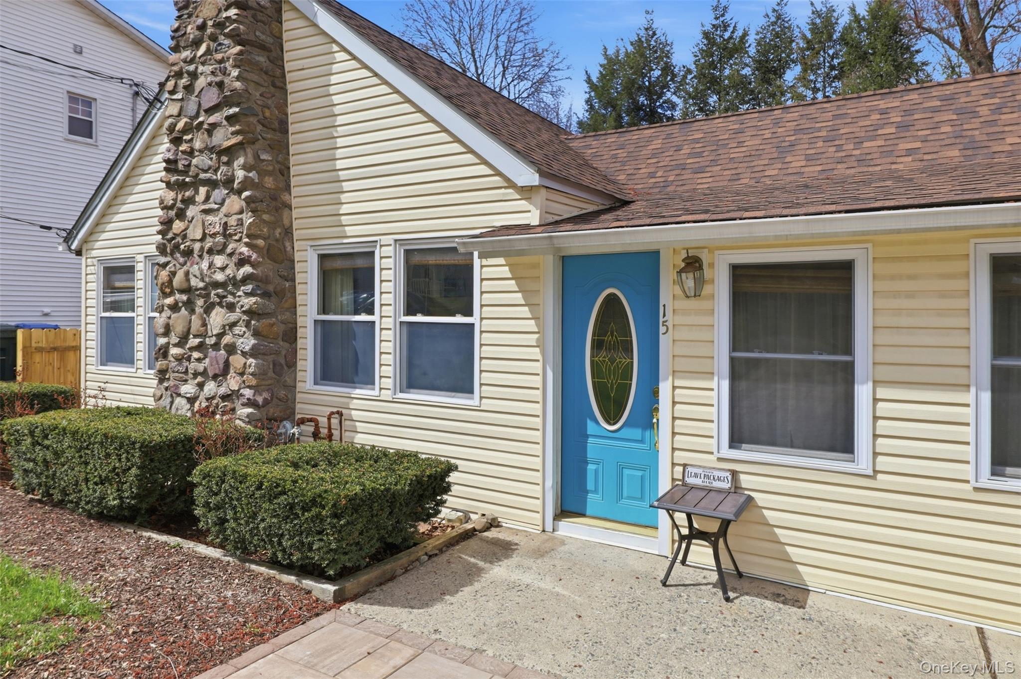15 Crystal Court