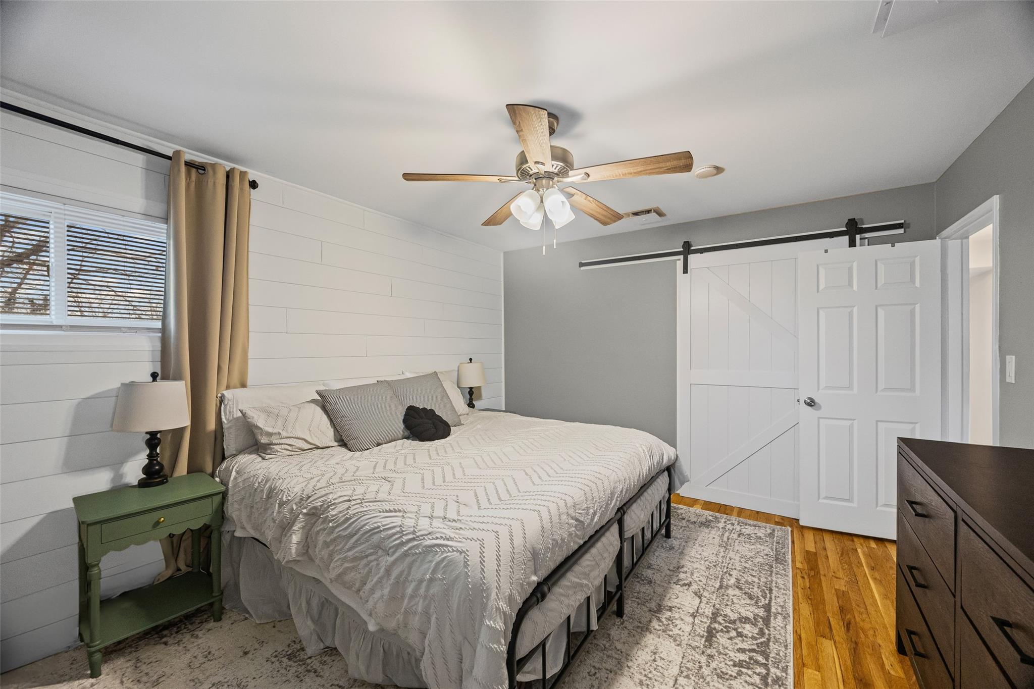 521 E Benjamin Road, North Babylon, Florida image 25