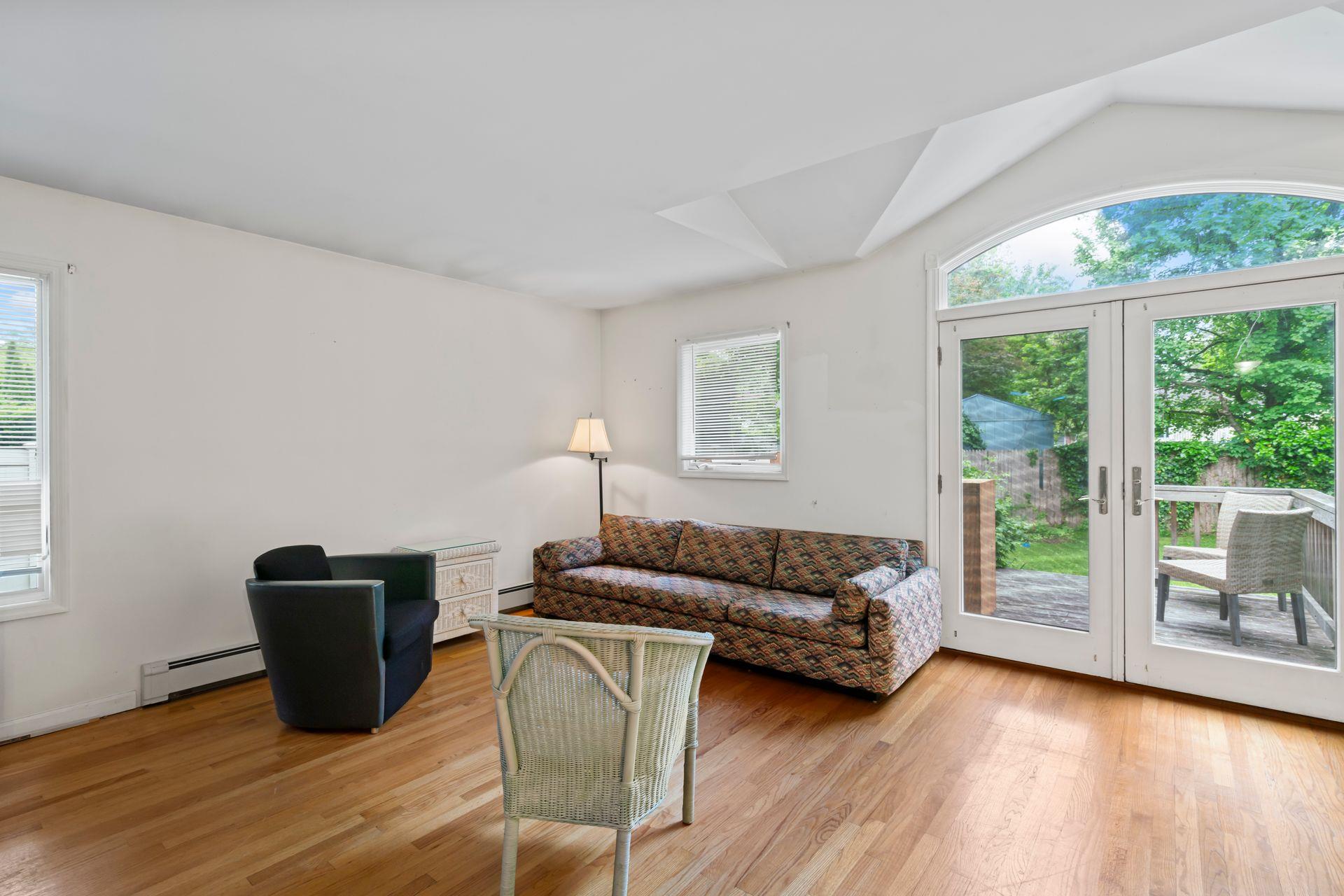 90 Cocks Lane, Locust Valley, New York image 22