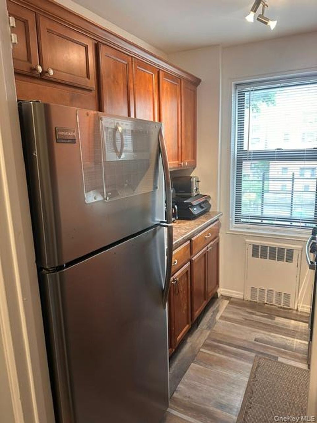 Photo of 2 FISHER Drive #203, Mount Vernon, NY 10552 (MLS # 996097)