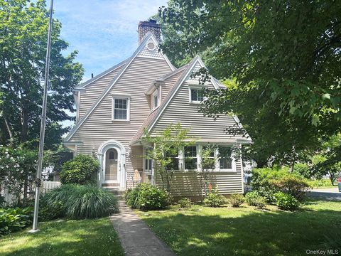 Homes For Rent - 53 Ogden Avenue<br/> White Plains, NY 10605