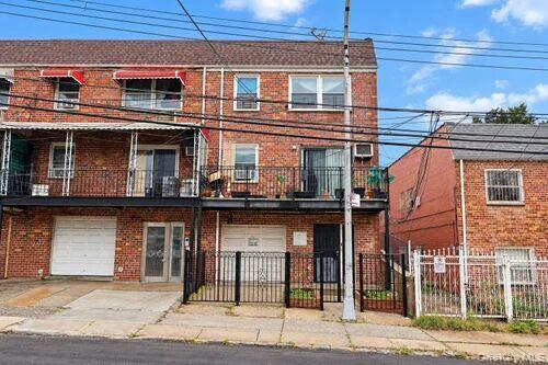 111-55 43rd Avenue