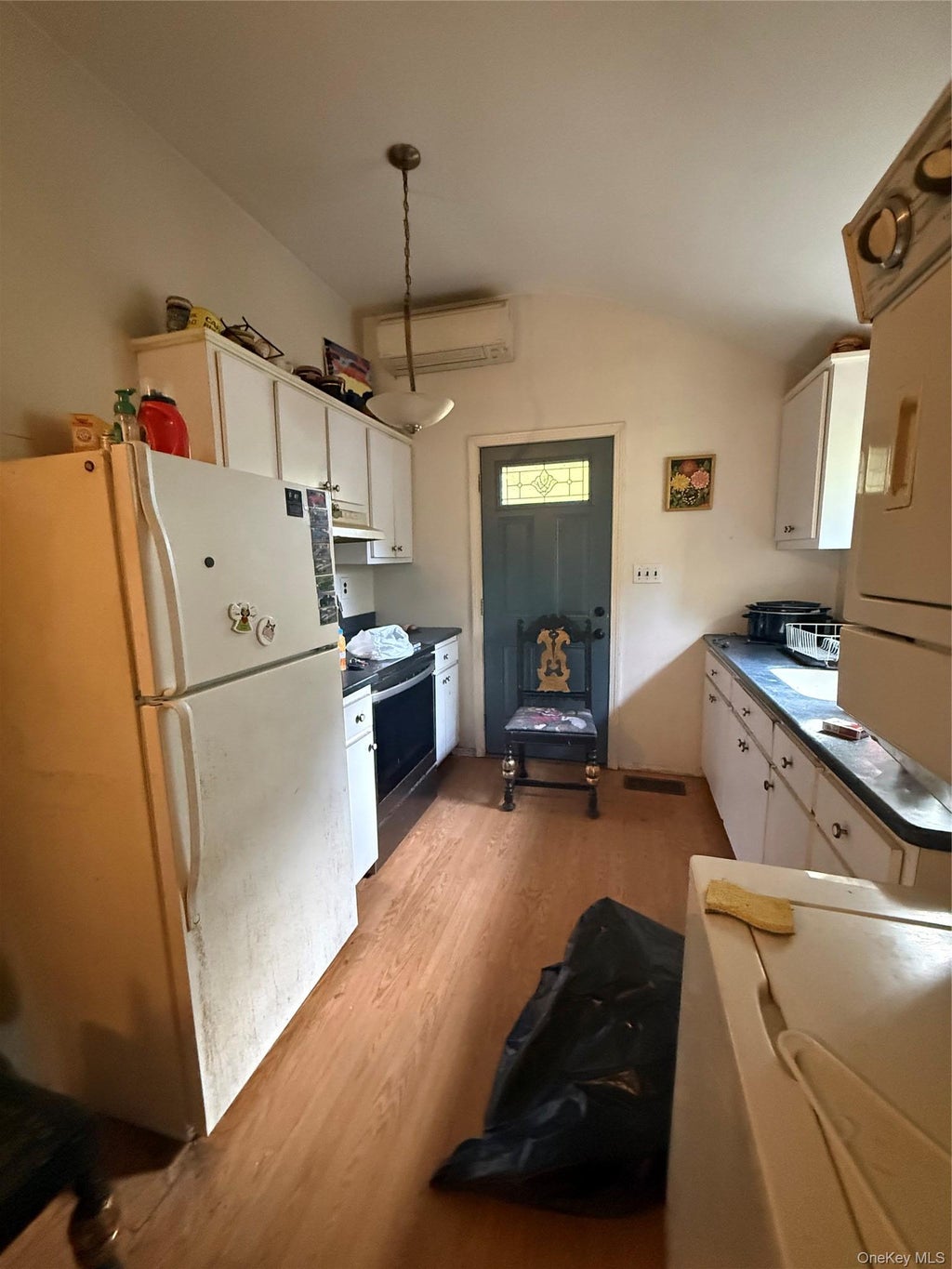 Photo of 43 Beech Avenue, Farmingville, NY 11738 (MLS # 1068617)