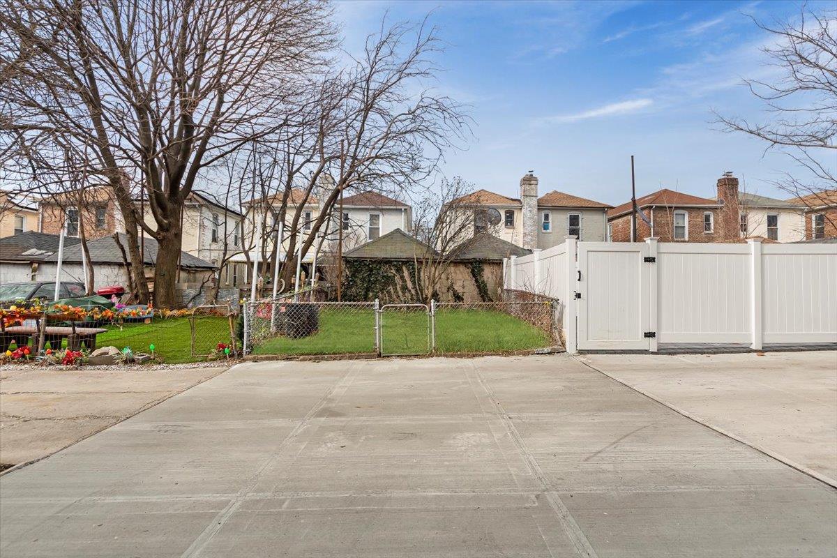 3233 Corsa Avenue, Bronx, New York image 21