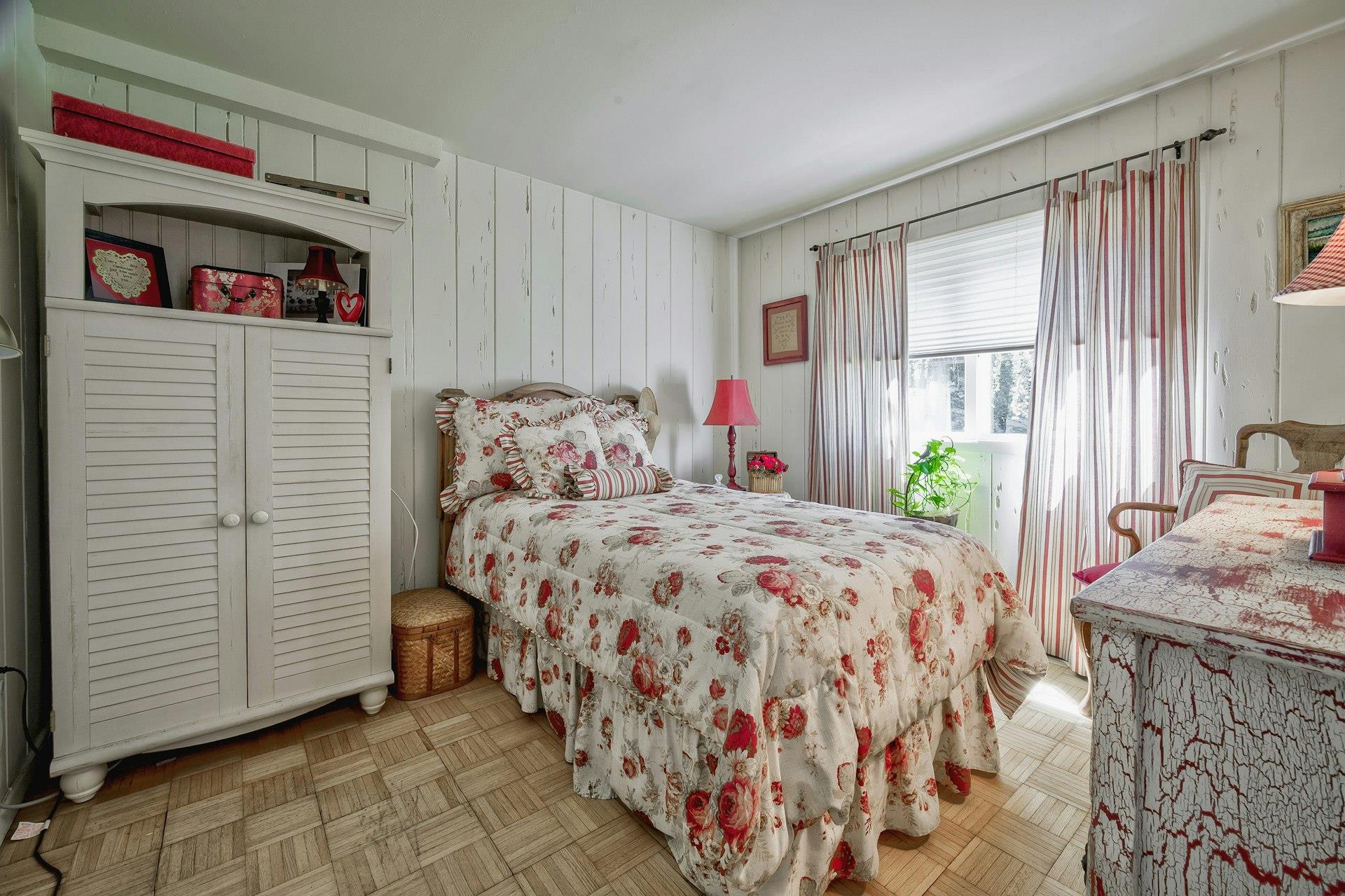 2175 Wantagh Park Drive, Wantagh, New York image 30