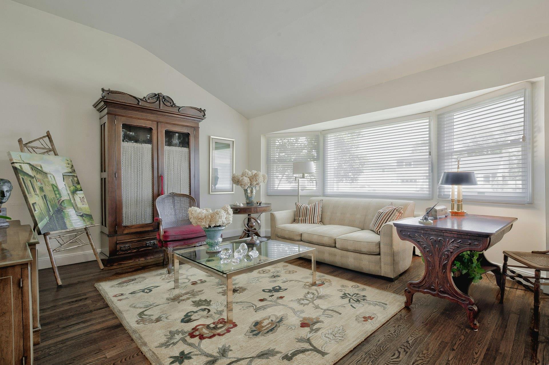 2175 Wantagh Park Drive, Wantagh, New York image 17