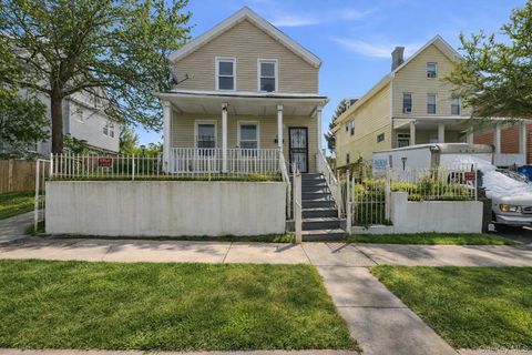 Homes For Sale - 25 N Terrace Avenue<br/> Mount Vernon, NY 10550