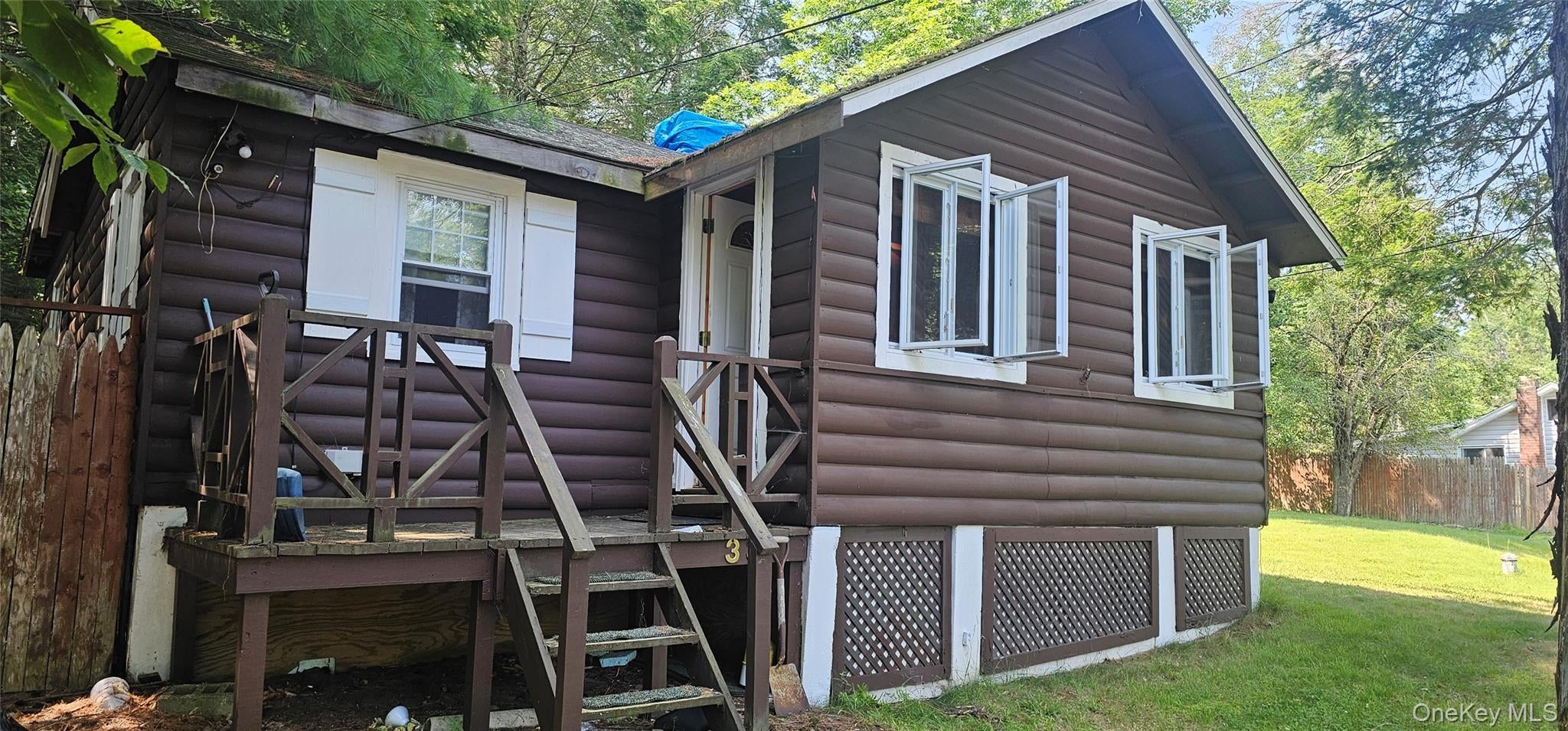 33 W Delaware Place