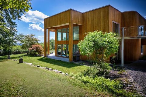 Tiny photo for 33 Ford Road, Chatham, NY 12136 (MLS # 881757)