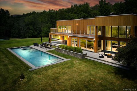 Tiny photo for 33 Ford Road, Chatham, NY 12136 (MLS # 881757)