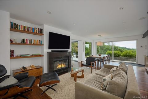 Tiny photo for 33 Ford Road, Chatham, NY 12136 (MLS # 881757)