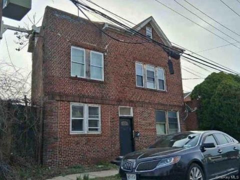 Multifamily For Sale - 4612 Monticello Avenue<br/> Bronx County, Bronx, NY 10466