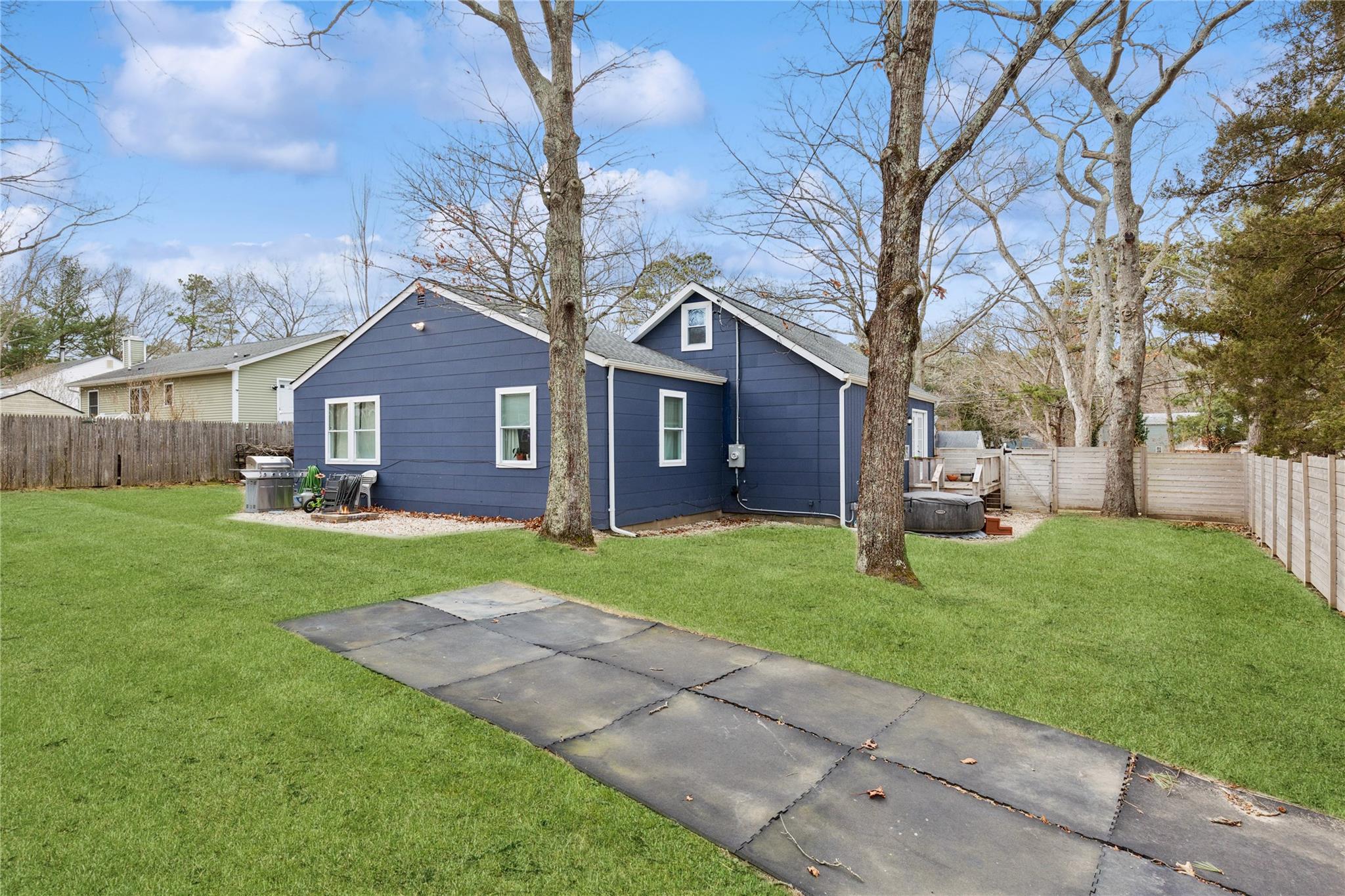 5 Sunset Trail, Ridge, New York image 25