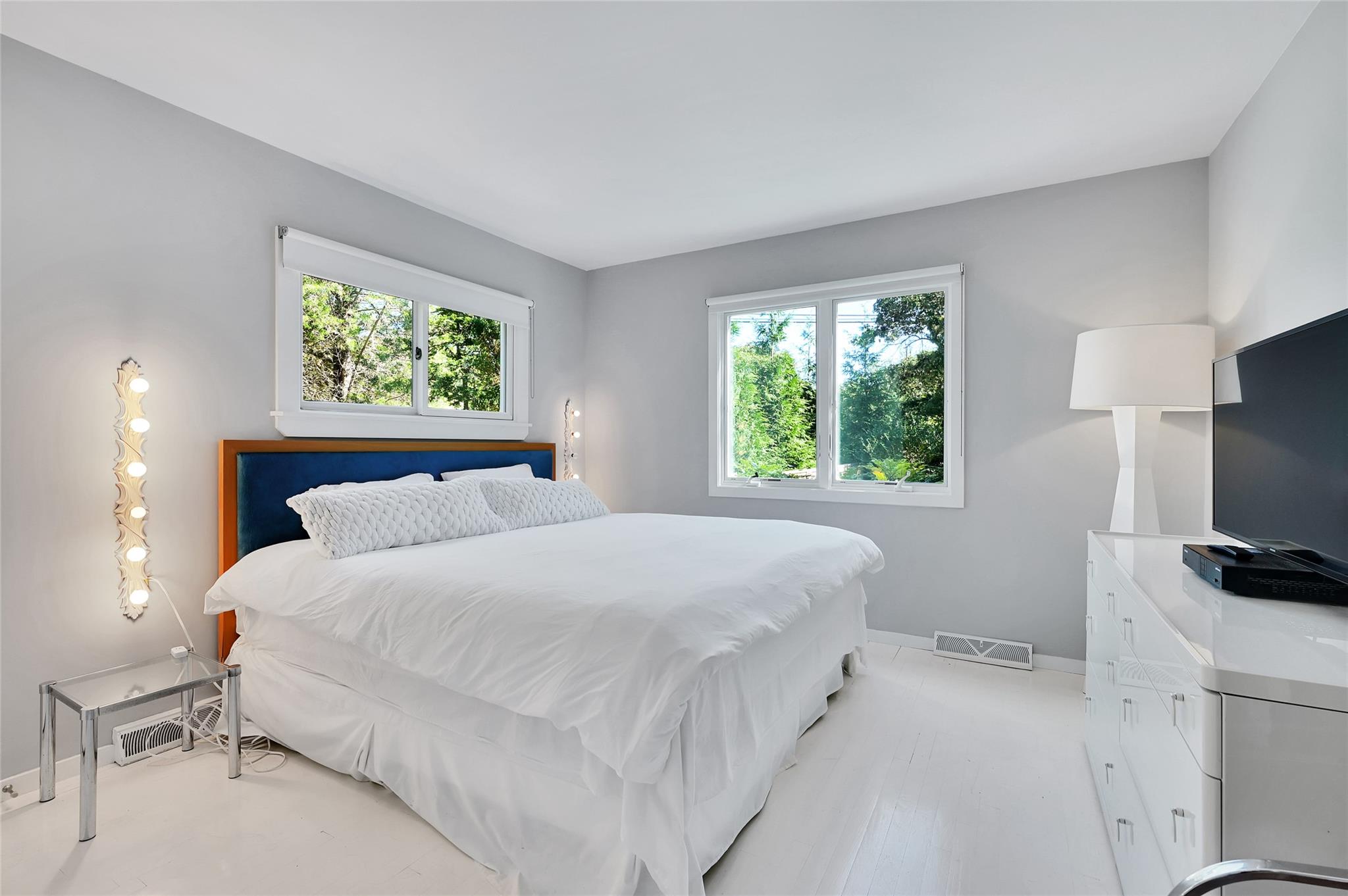 33 Bayberry Lane, Amagansett, New York image 16
