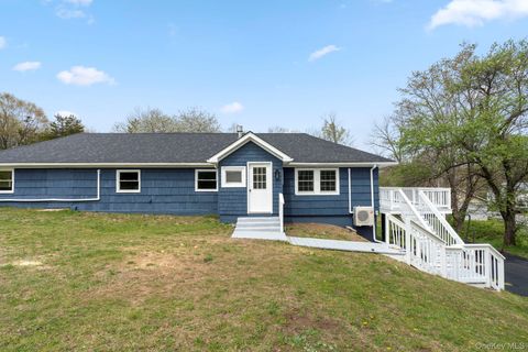 905 N Quaker Lane Staatsburg NY 12580