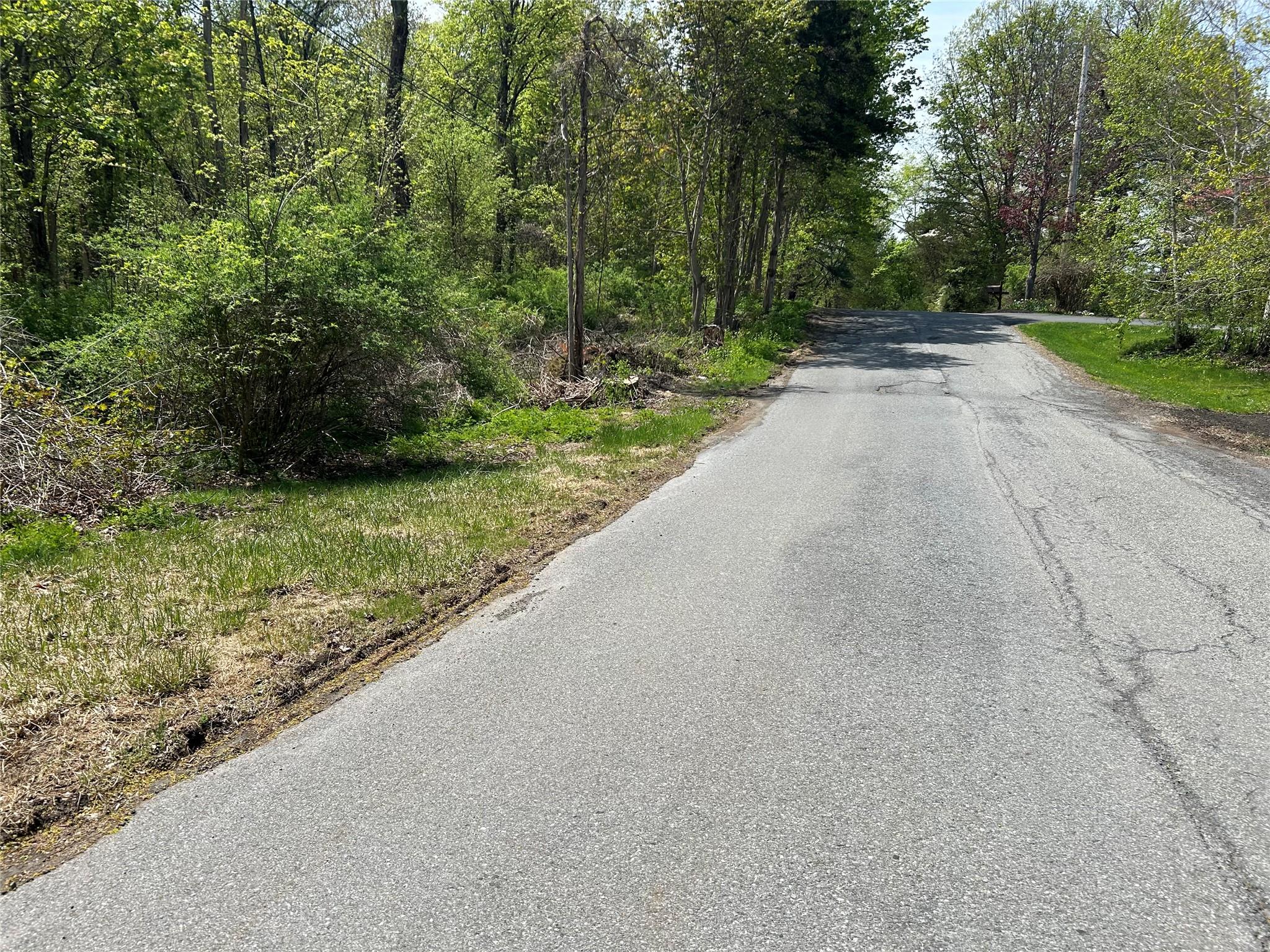 S Cross Road, Hyde Park, New York -  - 