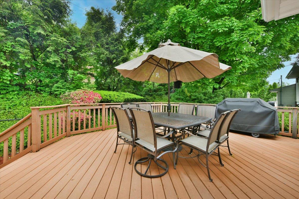 10 Linda Lane Ln, Plainview, New York image 30