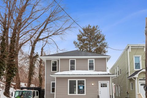 100-03 90 Avenue Richmond Hill NY 11418