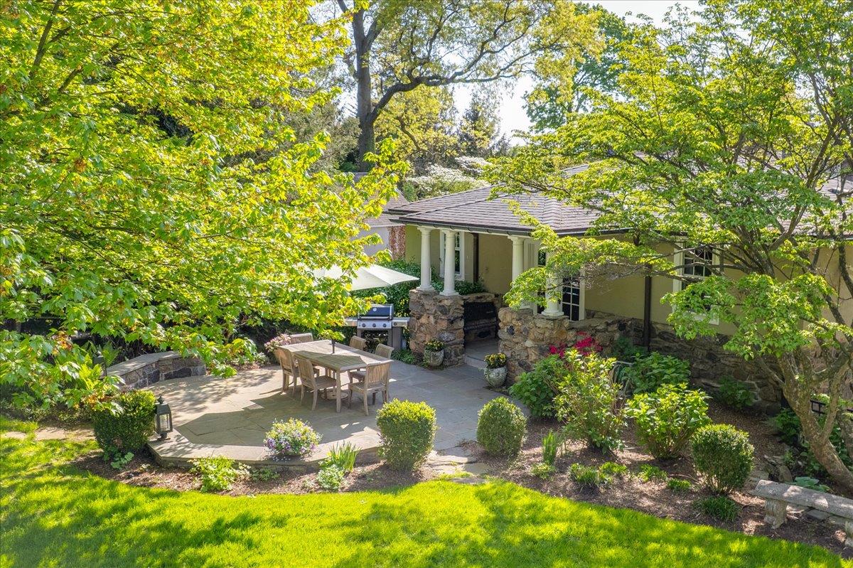 203 Corlies Avenue, Pelham, New York image 34