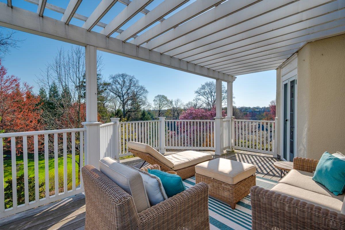 203 Corlies Avenue, Pelham, New York image 18