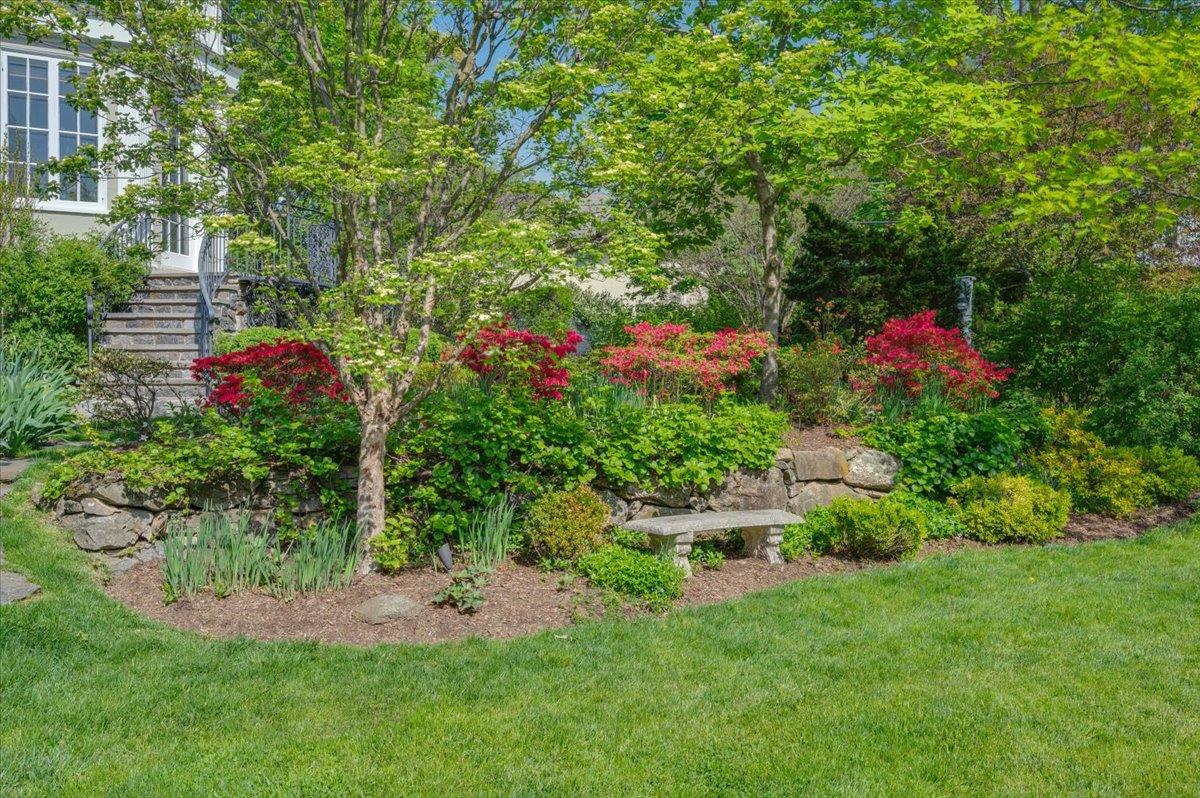 203 Corlies Avenue, Pelham, New York image 40