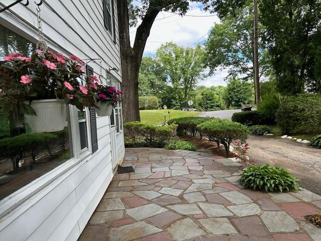 7 Mary Avenue, Mahopac, New York image 3