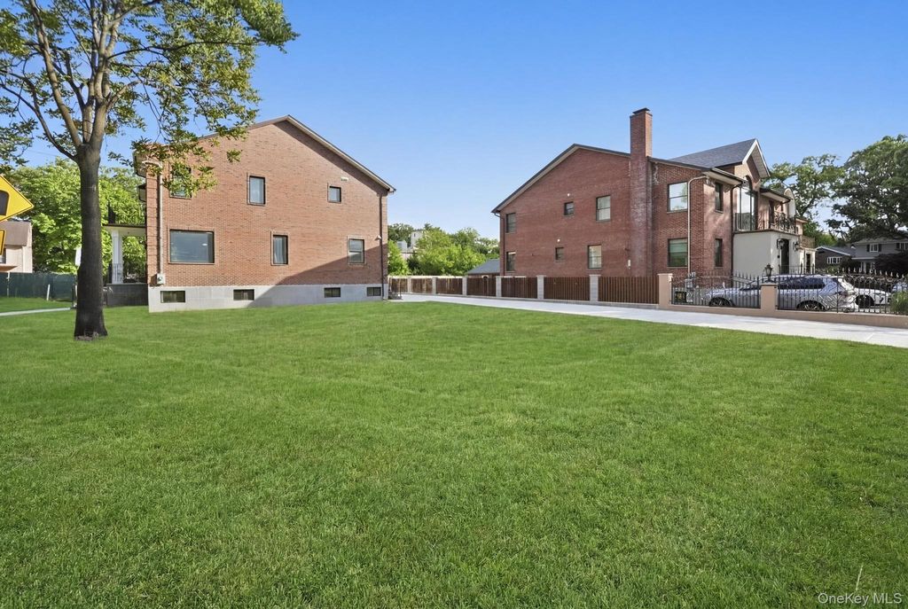 Photo of 19412 Dunton Avenue, Hollis, NY 11423 (MLS # 1008309)