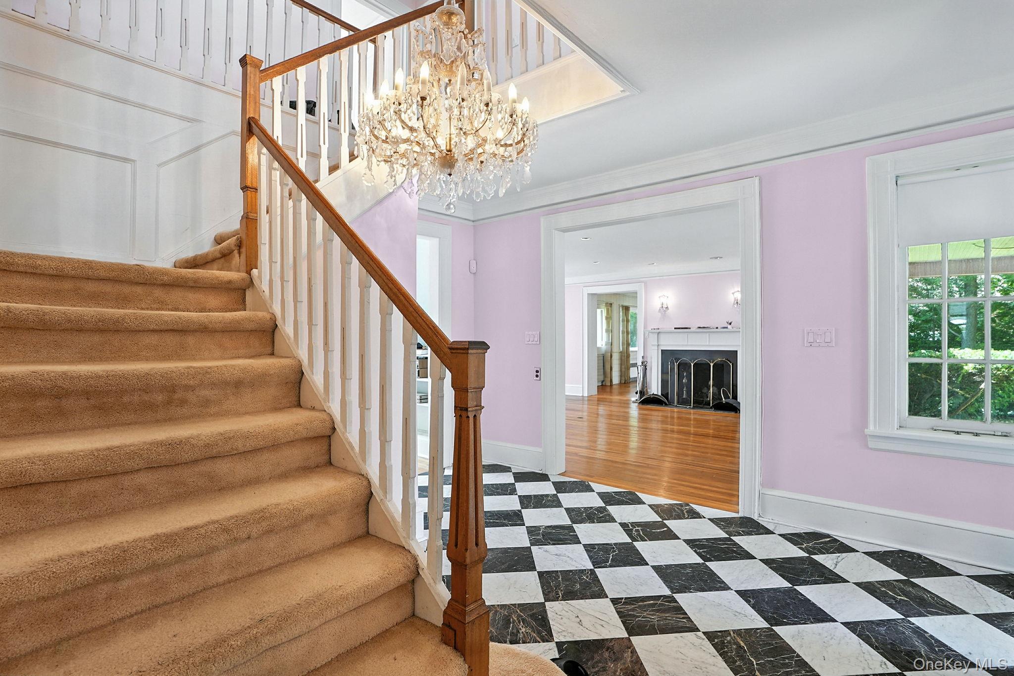 White Plains, New York 10605, United States, 4 Bedrooms Bedrooms, ,4 BathroomsBathrooms,Residential,Active,236066