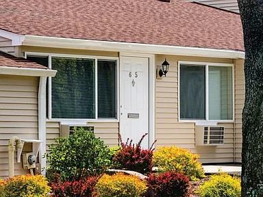 Condo For Rent - 1B Country Club Drive<br/> Manorville, NY 11949