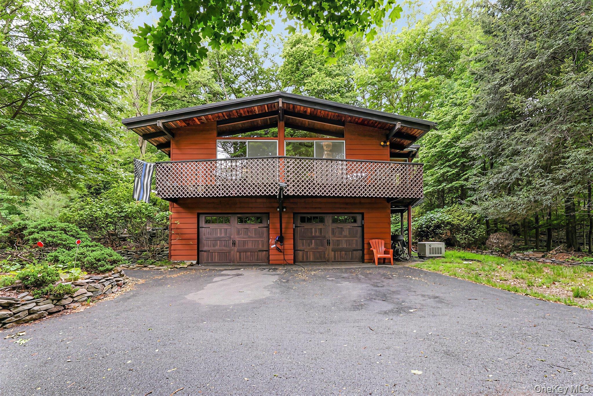 3 Forest Lane
