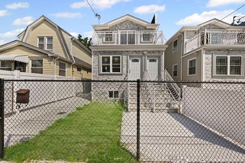 Multifamily For Sale - 18821 118th Avenue<br/> Saint Albans, NY 11412